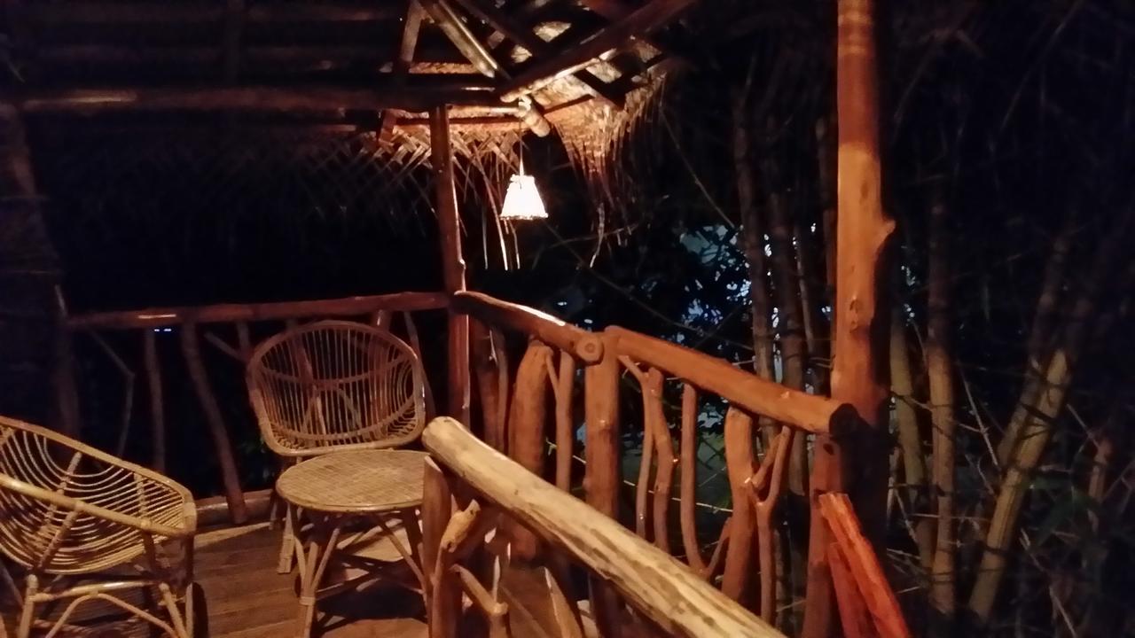 Lizard Safari Lodge Udawalawe Buitenkant foto
